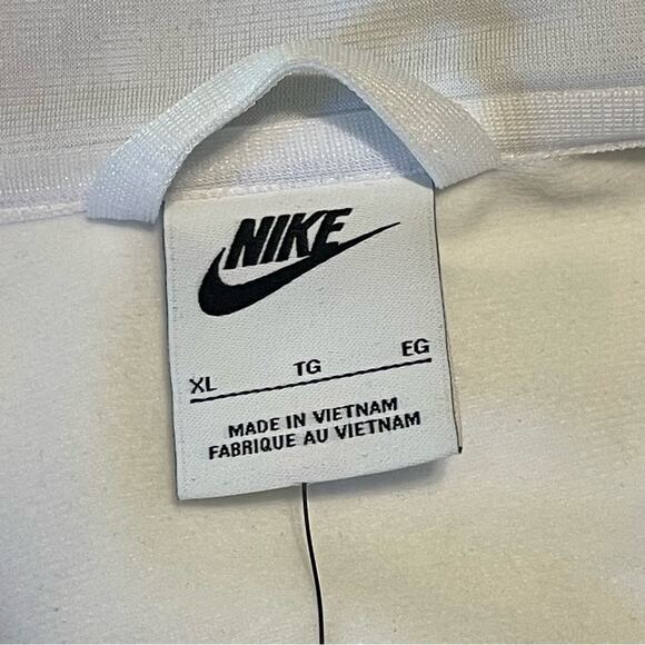 Nike Full Zip Black‎ White Jacket NWT XL - Picture 3 of 6